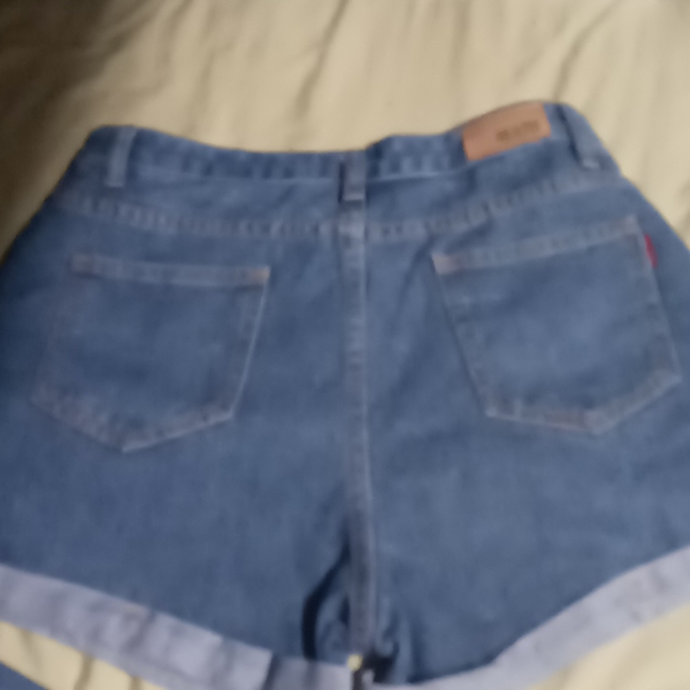 Jean shorts - Picture 2 of 2